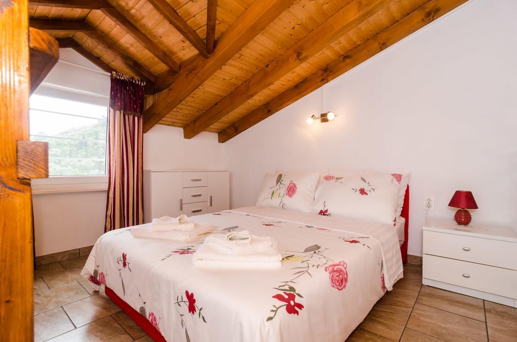 Apartments Leviana Саплунара Екстериор снимка